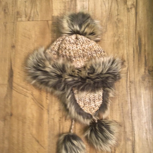 Village House Faux Fur Hat 